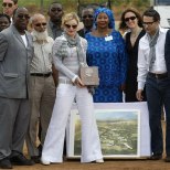 Madonna siunas Malawi otsust mõista geipaar vangi