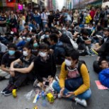 VIDEO JA GALERII I Hongkongi protestivate tudengite argipäev: õppimine tänavatel ning ühissöömised äriinimestega