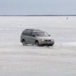 Öine päästeoperatsioon Võrtsjärvel: läbi jää vajunud autos olnud mehed ekslesid järvel ligi kaks tundi