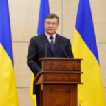 Janukovõtš: olen Ukraina seaduslik president ja loodan peagi naasta