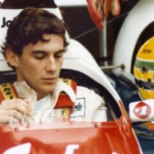 Hamilton: jõudsin lapsepõlveiidoli Senna saavutuseni