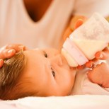 Lastefond toetab kopsuhaigusega väikelapsele eritoidu ostmist