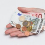 Ülestõusmispühade ajal ei tööta pankadevahelised euromaksed