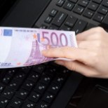 Statistikaamet: keskmine brutokuupalk oli mullu 1005 eurot
