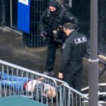 Pariisis lasti maha politseijaoskonna ründaja