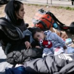 Kreeka üritab piirata põgenikuvoolu saartelt Ateenasse