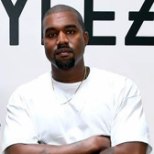 Kanye West laiendab rõivaäri
