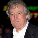 Monty Pythoni staar Terry Jones kannatab dementsuse all