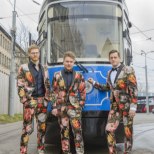 UUS MUUSIKAVIDEO | Jan Uuspõld kinkis Eesti Vabariigile trammi number 66