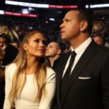 Jennifer Lopez loodab taas kihlasõrmust sõrme saada