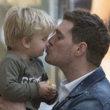RÕÕMSAD UUDISED! | Michael Bublé  kolmeaastane vähihaige poeg on paranemas