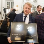 GALERII | Kuldne Plaat 2017 auhinnatseremoonial napsasid enim auhindu Sven Lõhmus ja Patune Pool