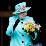 Paanika Buckinghami palees: miks kutsus Elizabeth II kokku erakorralise koosoleku?!