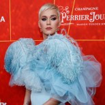 Katy Perry leinab tema karjäärile aluse pannud naist