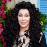 Iginoor Cher alustas mälestusteraamatu kirjutamist