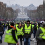 GALERII | Pariisis jätkuvad kollavestide rahutused
