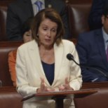 USA poliitik Nancy Pelosi pidas 8 tundi kestnud kõne
