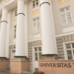 Tartu Ülikool lõpetab viipekeele tõlkide koolitamise