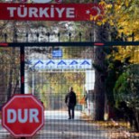 Türgist välja saadetud ISISlane lihtsalt seisab Kreeka piiril. Erdogan: pole meie mure!