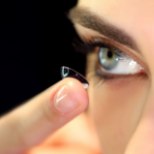 OPTOMETRIST SELGITAB: nii väldid kontaktläätsi kandes ohtlikke silmapõletikke