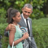 Obamade nooremast tütrest on sirgunud tippkaunitar