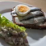 TEADLASED ANNAVAD VASTULÖÖGI: eestlaste toidulaud ei olegi nii mürgine, kui riigikontroll väitis