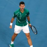 Djokovic alistas kindlalt Federeri ning pääses Austraalia lahtistel finaali