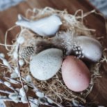 INSPIRATSIOONIKS | Kodu pühadeks kauniks! Pidurüüs munad loovad meeleolu