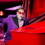 74aastane Elton John püstitas vägeva rekordi