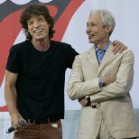Bändikaaslased mälestavad Rolling Stonesi trummarit Charlie Wattsi