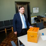 Müüdid, reeglid ja koroonapandeemia mõju. Kuidas praegu Eestile presidenti valitakse?