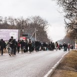 ÕL UKRAINAS | POOLA KEVADEST UKRAINA TALVE! Õhtuleht tegi läbi tibatillukese lõigu põgenike teekonnast piirini