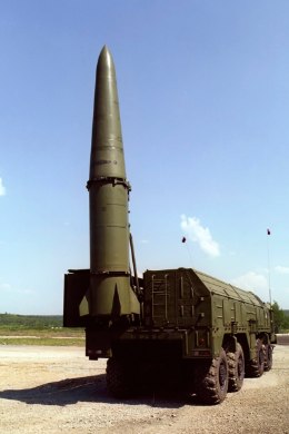 Venemaa transpordib Kaliningradi raketisüsteemi Iskander