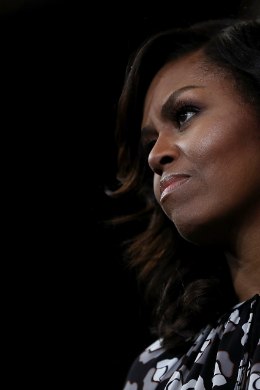 SKANDAAL: Clay linnapea peab Michelle Obamat "kontsadel ahviks"