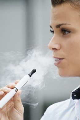 E-sigaretid on teismelistele hüppelauaks tavaliste sigarettide suitsetamiseni
