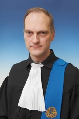 Eesti järgmiseks kohtunikuks Euroopa Inimõiguste Kohtus valiti Peeter Roosma   