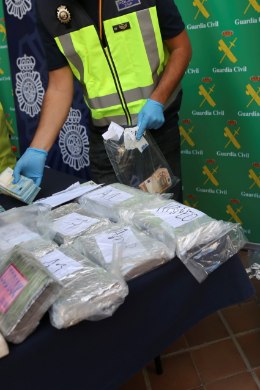 Ecuadoris konfiskeeriti 1,3 tonni kokaiinilaadung, mis pidi jõudma Eestisse