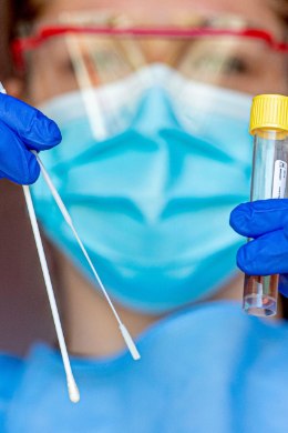 LUGEJATE LEMMIK 2021 | Teadlane selgitab: kui koroonateste ei tehtaks, kas siis oleks inimestel hoopis gripp – nagu vanasti?