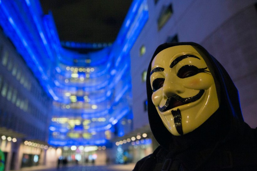 VIDEO: häkkerirühmitus Anonymous kuulutas sõja islamiäärmuslaste vastu