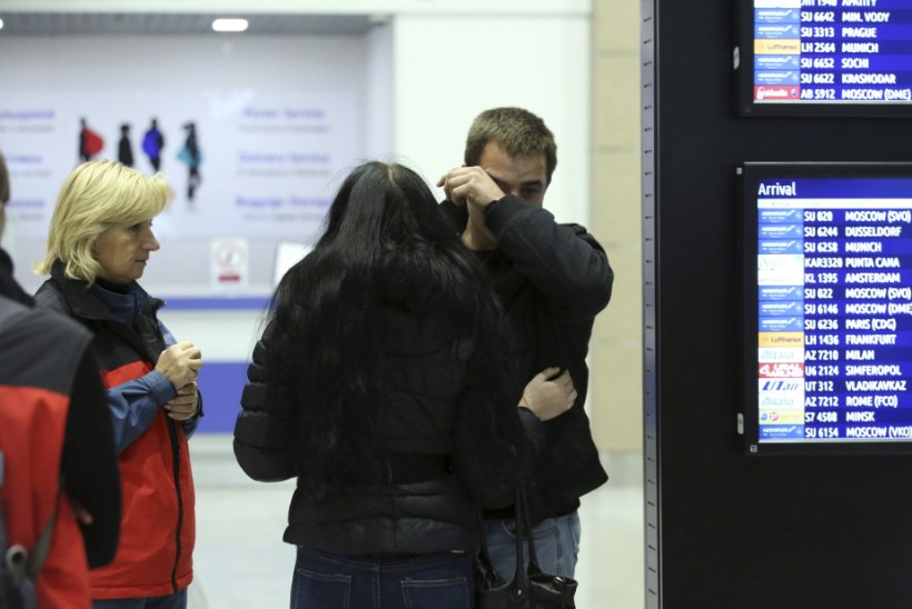 LEIN, MIDA EI SAA SÕNADESSE PANNA | Peterburi Pulkovo lennujaama kogunesid hukkunud reisijate lähedased