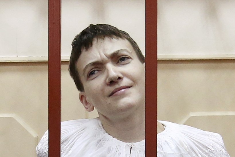 Nadia Savtšenko viidi tagasi vanglasse