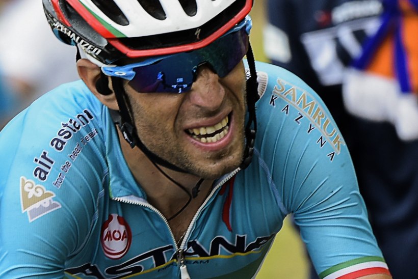 Mis asi see oli? Nibali ja Astana tegid sohki, itaallane ja tiimiboss eemaldati Vueltalt!