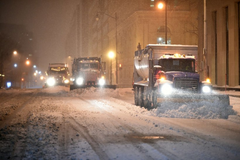 FOTOD | USA-s möllav lumetorm on nõudnud kaheksa inimelu