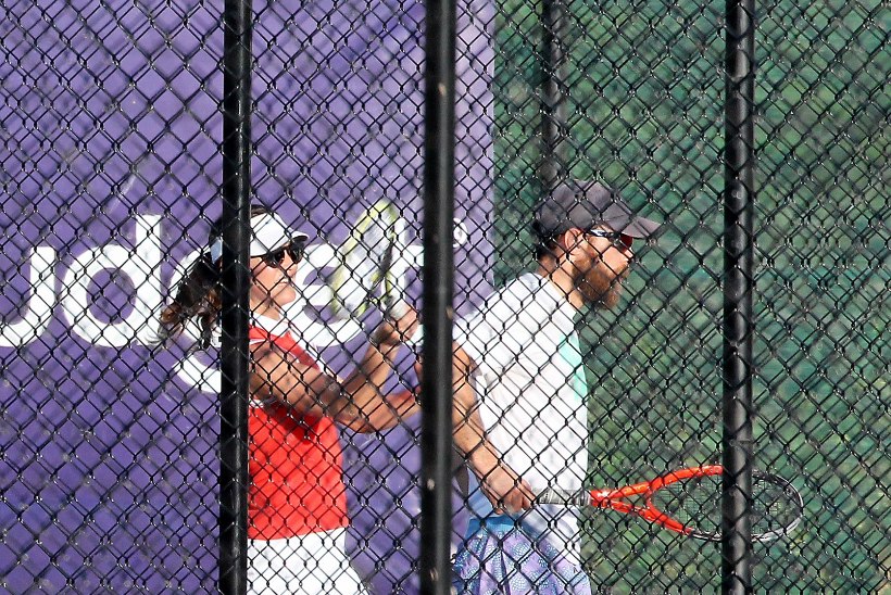 FOTOD | Pippa Middleton käis vennaga tennist mängimas
