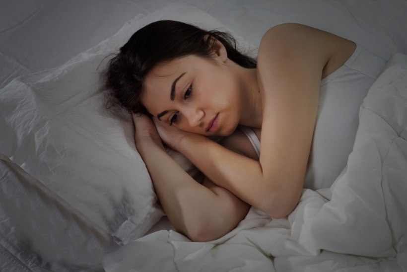 Õhtul on magamajäämisega raskusi? See nipp uinutab sind vähem kui minutiga!