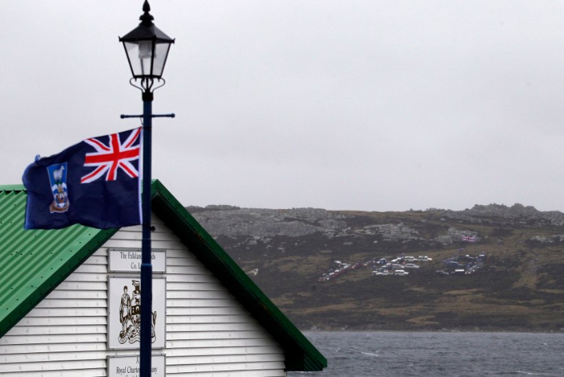 Argentina mereala ulatub Falklandini