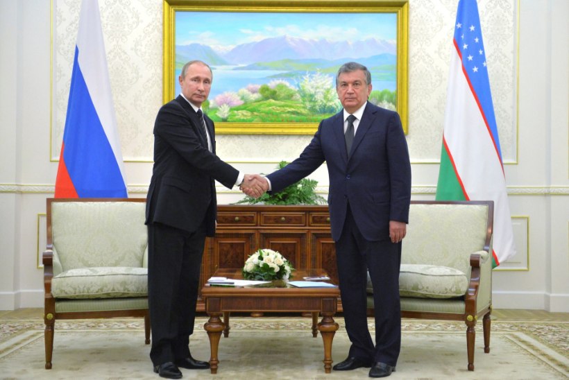 GALERII | Putin Usbekistani riigipea haual: usbekid võivad alati venelastele loota