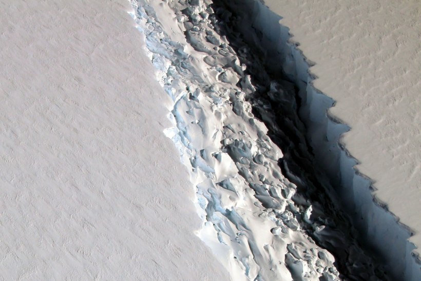 Antarktisel sünnib hiiglaslik jäämägi