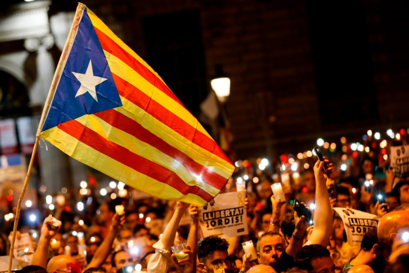 Kataloonias nõutakse iseseisvumisliidrite vabastamist