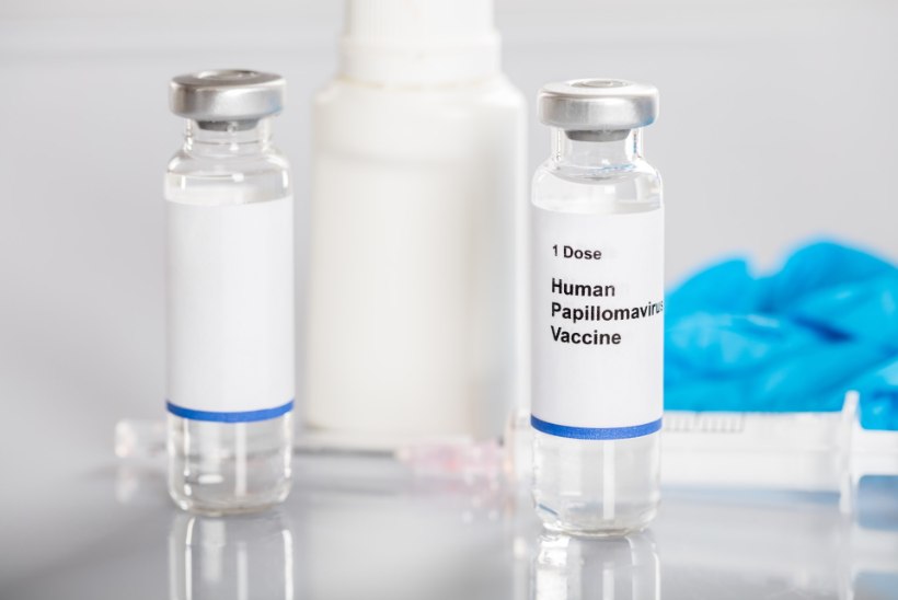ARST HPV-VASTASEST VAKTSIINIST: emad peaksid lubama vaktsineerimist, et tütred ei sureks vähki